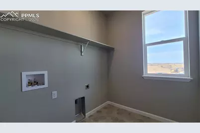 718 Belleza View, Colorado Springs, CO 80907 - Photo 18