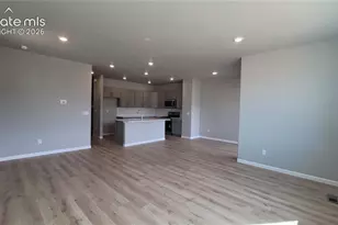 718 Belleza Vw, Colorado Springs, CO 80907 - Photo 6