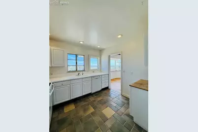 1290 B Street, Penrose, CO 81240 - Photo 10