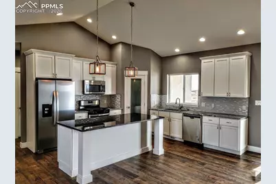 697 E Cabaret Drive, Pueblo West, CO 81007 - Photo 2