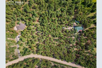 10930 Elizabeth Way, Colorado Springs, CO 80908 - Photo 14