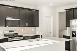 10753 Finsbury Ct, Peyton, CO 80831 - Photo 6