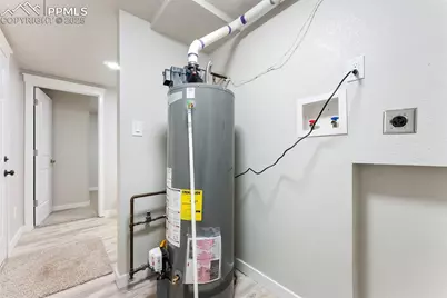 2622 Gomer Avenue, Colorado Springs, CO 80910 - Photo 40