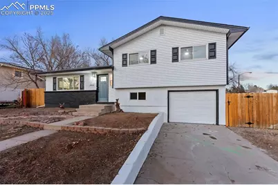 2622 Gomer Avenue, Colorado Springs, CO 80910 - Photo 2