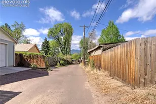 2435 Yorktown Rd, Colorado Springs, CO 80907 - Photo 18