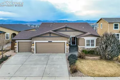 6048 Cumbre Vista Way, Colorado Springs, CO 80924 - Photo 2
