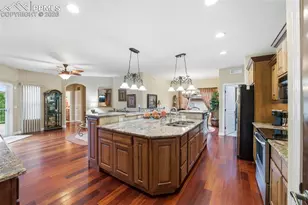 4709 Desert Candle Dr, Pueblo, CO 81001 - Photo 10
