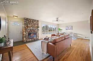 1133 Farragut Ave, Colorado Springs, CO 80909 - Photo 4