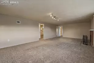 1133 Farragut Ave, Colorado Springs, CO 80909 - Photo 24