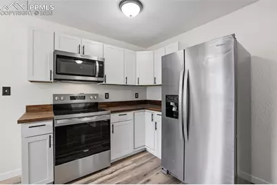 1725 Brown Avenue, Pueblo, CO 81004 - Photo 8