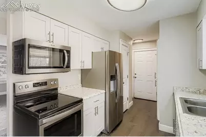 1013 Keith Drive, Colorado Springs, CO 80916 - Photo 8