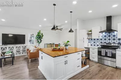 5460 Villa Circle, Colorado Springs, CO 80918 - Photo 6