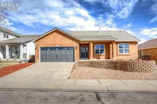 7524 Lake Ave, Fountain, CO 80817 - Photo 2