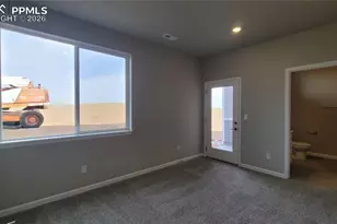 711 Belleza Vw, Colorado Springs, CO 80907 - Photo 4