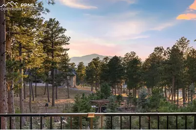 4255 Foxchase Way, Colorado Springs, CO 80908 - Photo 2