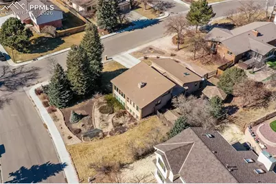 5505 Teakwood Terrace, Colorado Springs, CO 80918 - Photo 4