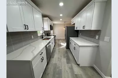 800 Kiowa Street, Fountain, CO 80817 - Photo 6