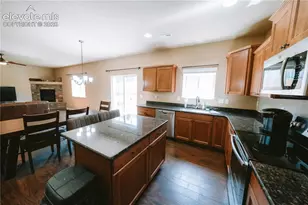 7060 New Meadow Dr, Colorado Springs, CO 80923 - Photo 8