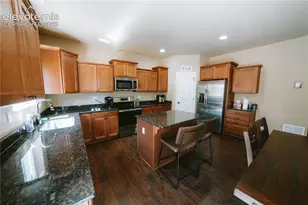 7060 New Meadow Dr, Colorado Springs, CO 80923 - Photo 10