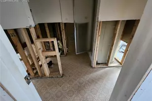 611 S Indiana Ave, Trinidad, CO 81082 - Photo 16