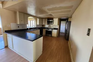 611 S Indiana Ave, Trinidad, CO 81082 - Photo 4