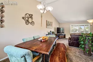 6485 Nanette Way, Colorado Springs, CO 80918 - Photo 10