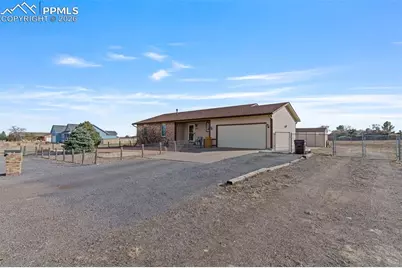 338 E Fraser Drive, Pueblo West, CO 81007 - Photo 2