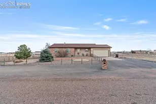 338 E Fraser Dr, Pueblo West, CO 81007 - Photo 1