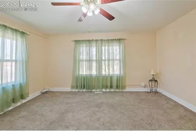 238 W Grant Avenue, Pueblo, CO 81004 - Photo 10