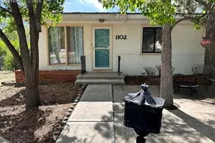 1102 Iowa Ave, Colorado Springs, CO 80909 - Photo 2