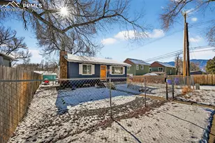 1115 E Rio Grande St, Colorado Springs, CO 80910 - Photo 2