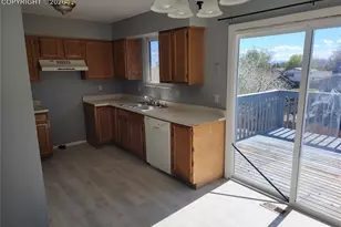 7240 Goldfield Dr, Colorado Springs, CO 80911 - Photo 12