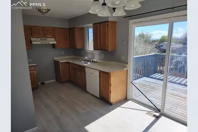 7240 Goldfield Drive, Colorado Springs, CO 80911 - Photo 10