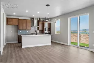 5422 Triple Tree St, Colorado Springs, CO 80925 - Photo 8