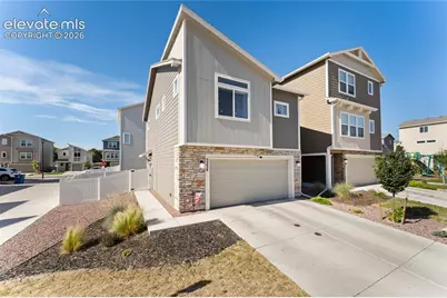 5234 Aeroglide Loop, Colorado Springs, CO 80916 - Photo 2