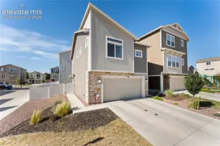 5234 Aeroglide Loop, Colorado Springs, CO 80916 - Photo 2