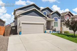 6087 Meadowbank Ln, Colorado Springs, CO 80925 - Photo 2