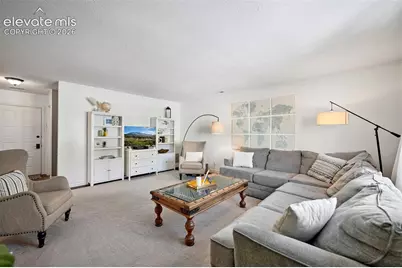6924 Gayle Lyn Lane, Colorado Springs, CO 80919 - Photo 2