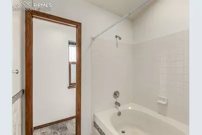 2570 Hatch Circle, Colorado Springs, CO 80918 - Photo 26