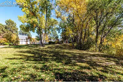2570 Hatch Circle, Colorado Springs, CO 80918 - Photo 32