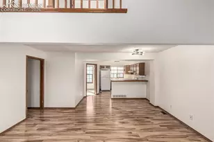 2570 Hatch Cir, Colorado Springs, CO 80918 - Photo 8