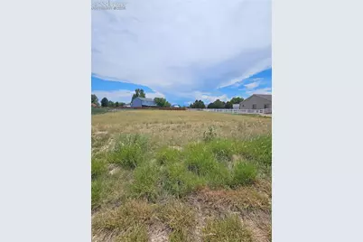 242 W Calle De Camelia, Pueblo, CO 81007 - Photo 2