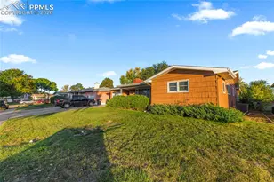 171 Fordham Cir, Pueblo, CO 81005 - Photo 2