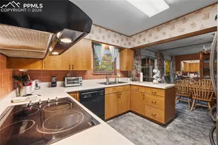 171 Fordham Cir, Pueblo, CO 81005 - Photo 12