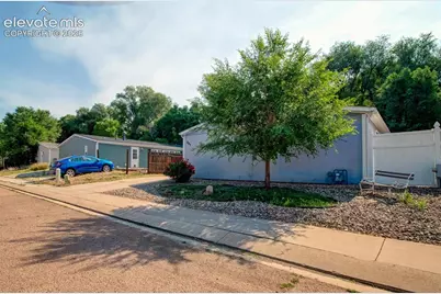845 Desert Circle, Fountain, CO 80817 - Photo 2