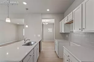 4530 Hawk Hvn Vw, Colorado Springs, CO 80925 - Photo 8