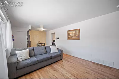 638 Dove Place, Colorado Springs, CO 80906 - Photo 8