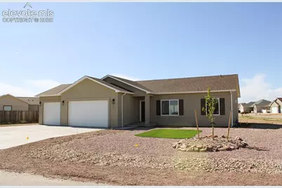571 N Campbell Drive, Pueblo West, CO 81007 - Photo 1