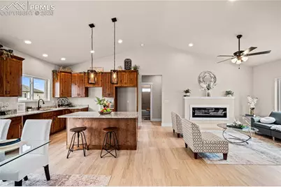 571 N Campbell Drive, Pueblo West, CO 81007 - Photo 10