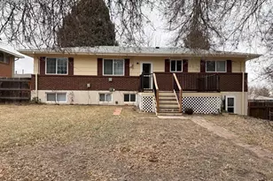 2208 Warwick Ln, Colorado Springs, CO 80909 - Photo 30